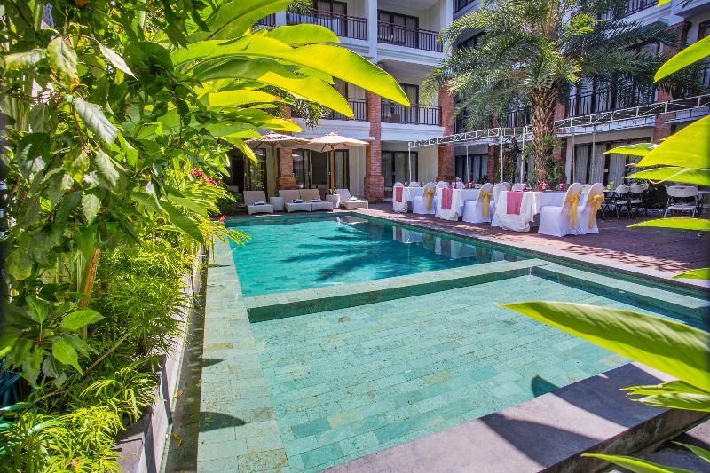 Grand Mirah Boutique Hotel Dempasar Exterior foto